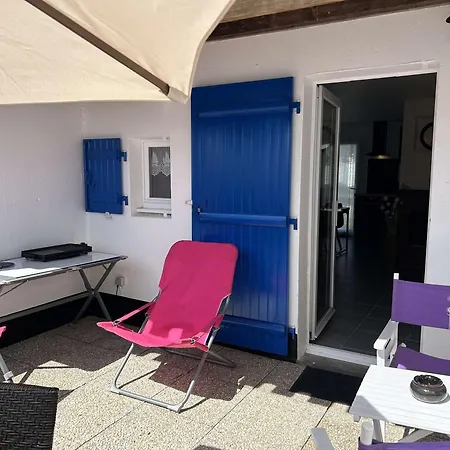 Maison 3 Pieces, 5 Couchages, Piscine & Parking, Pres De La - Fr-1-224a-79 *