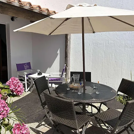 Сasa de vacaciones Maison rénovée 2 chambres, près mer, séjour TV - FR-1-224A-79